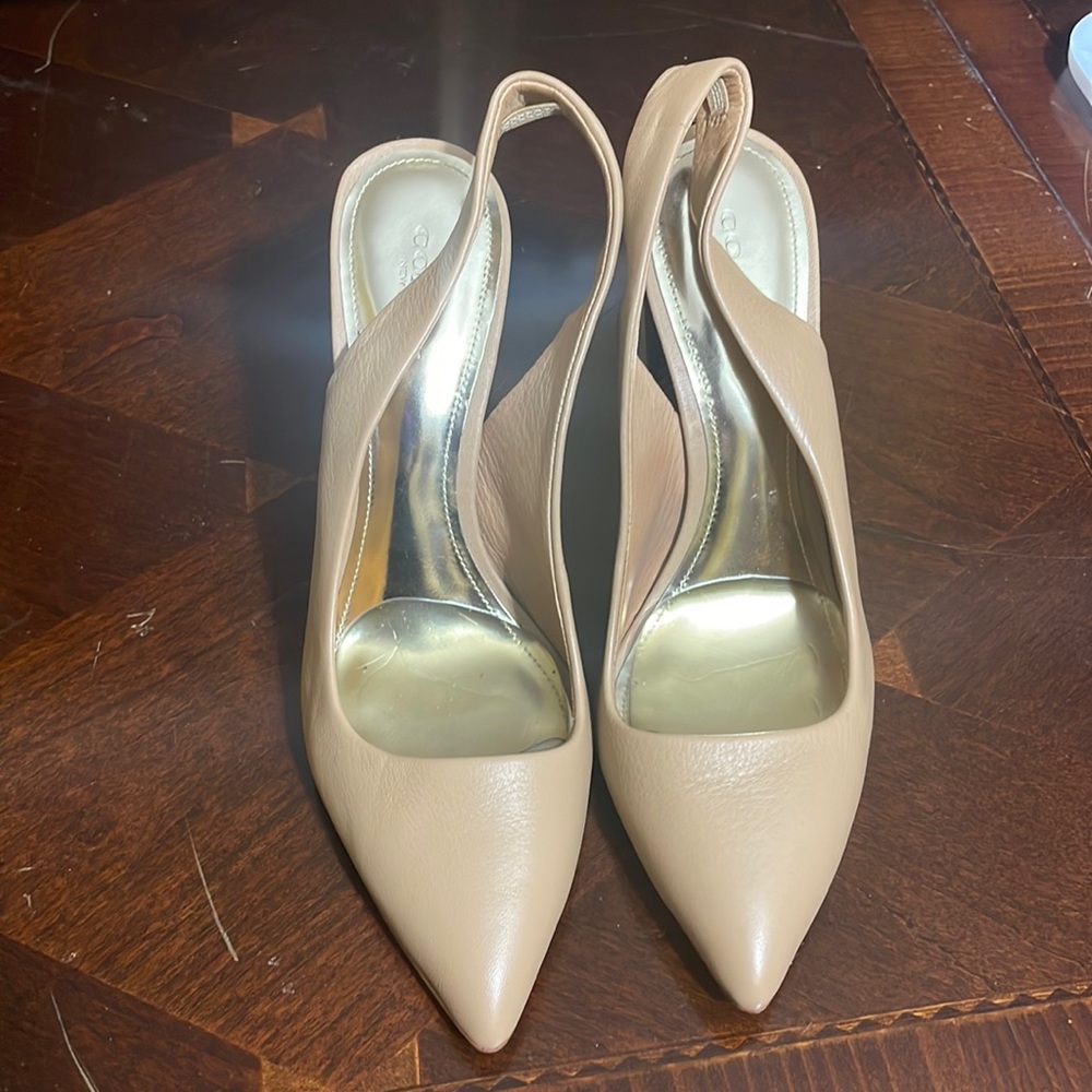 Coach pointy toe sling back heels